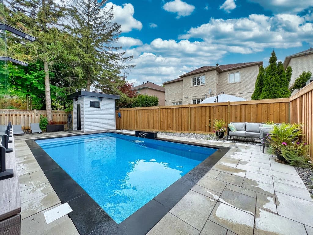 Piscine de jardin à Rhode-Saint-Genèse